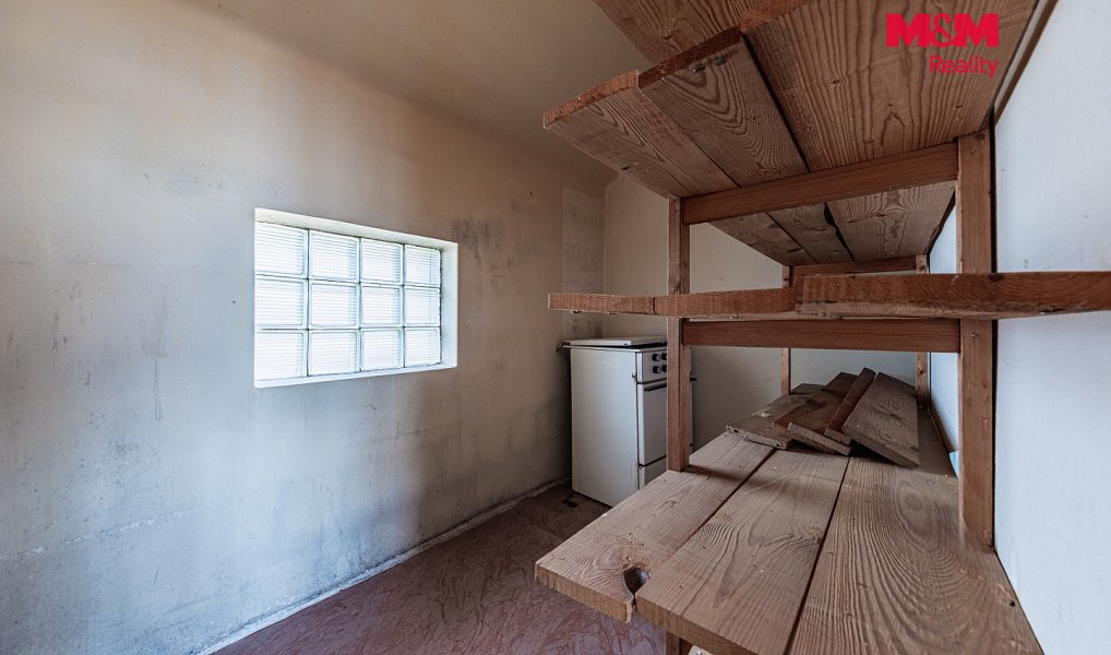 Prodej domu 236 m² s pozemkem 3 986 m², Březnice – náhled fotky 25