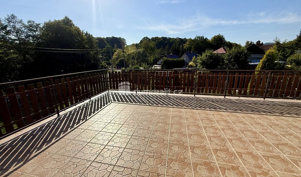 Prodej domu 270 m² s pozemkem 801 m², Tichá – náhled fotky 14