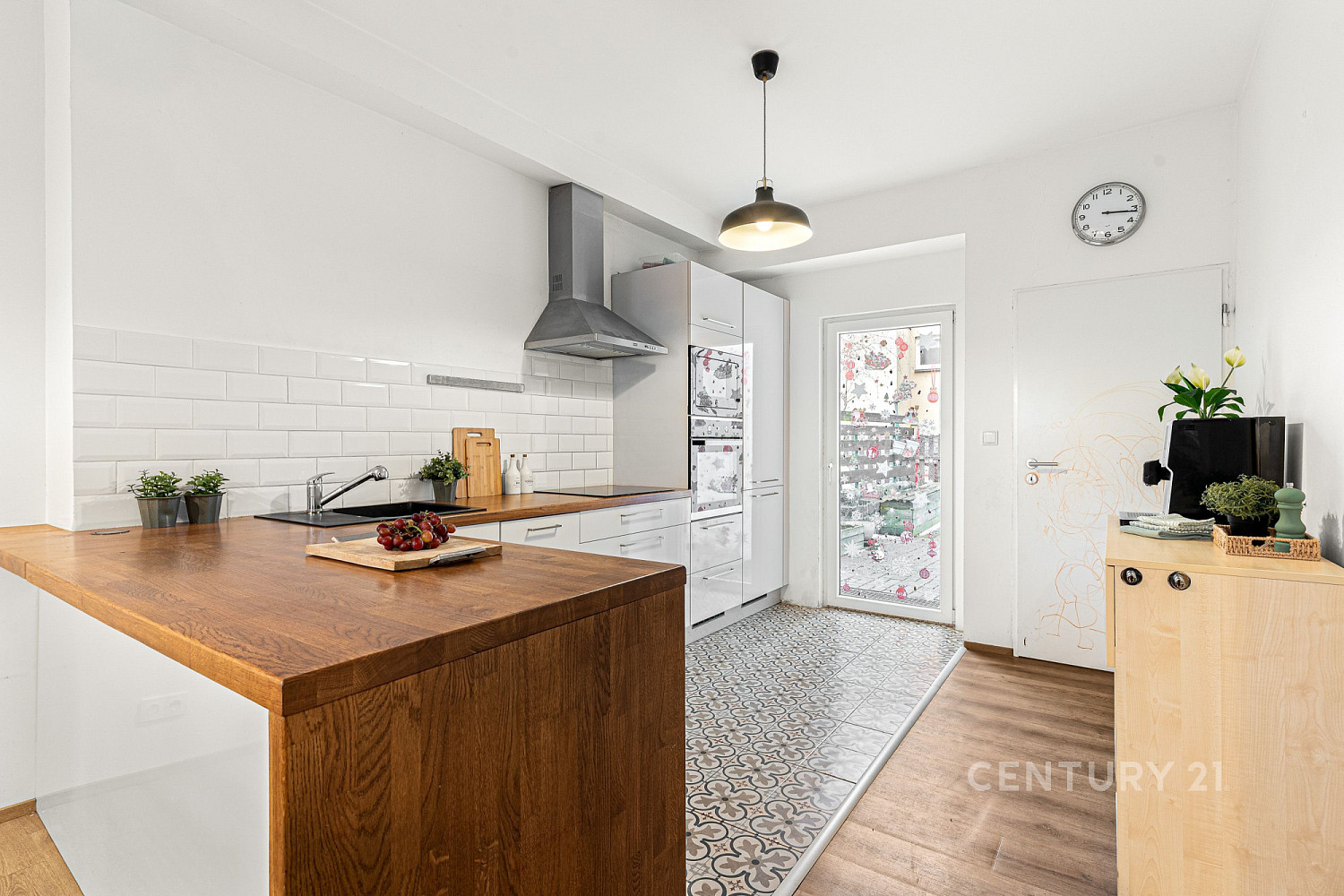 Prodej domu 100 m² s pozemkem 225 m² – fotografie 4