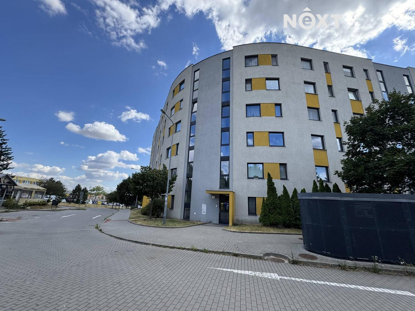 Pronájem bytu 3+kk 80 m²
