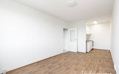 Pronájem bytu 2+kk 42 m², Jakobiho, Praha 10 - Petrovice