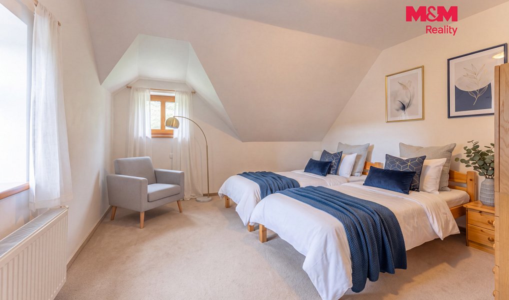 Prodej domu 270 m² s pozemkem 992 m², Loučná pod Klínovcem – náhled fotky 2