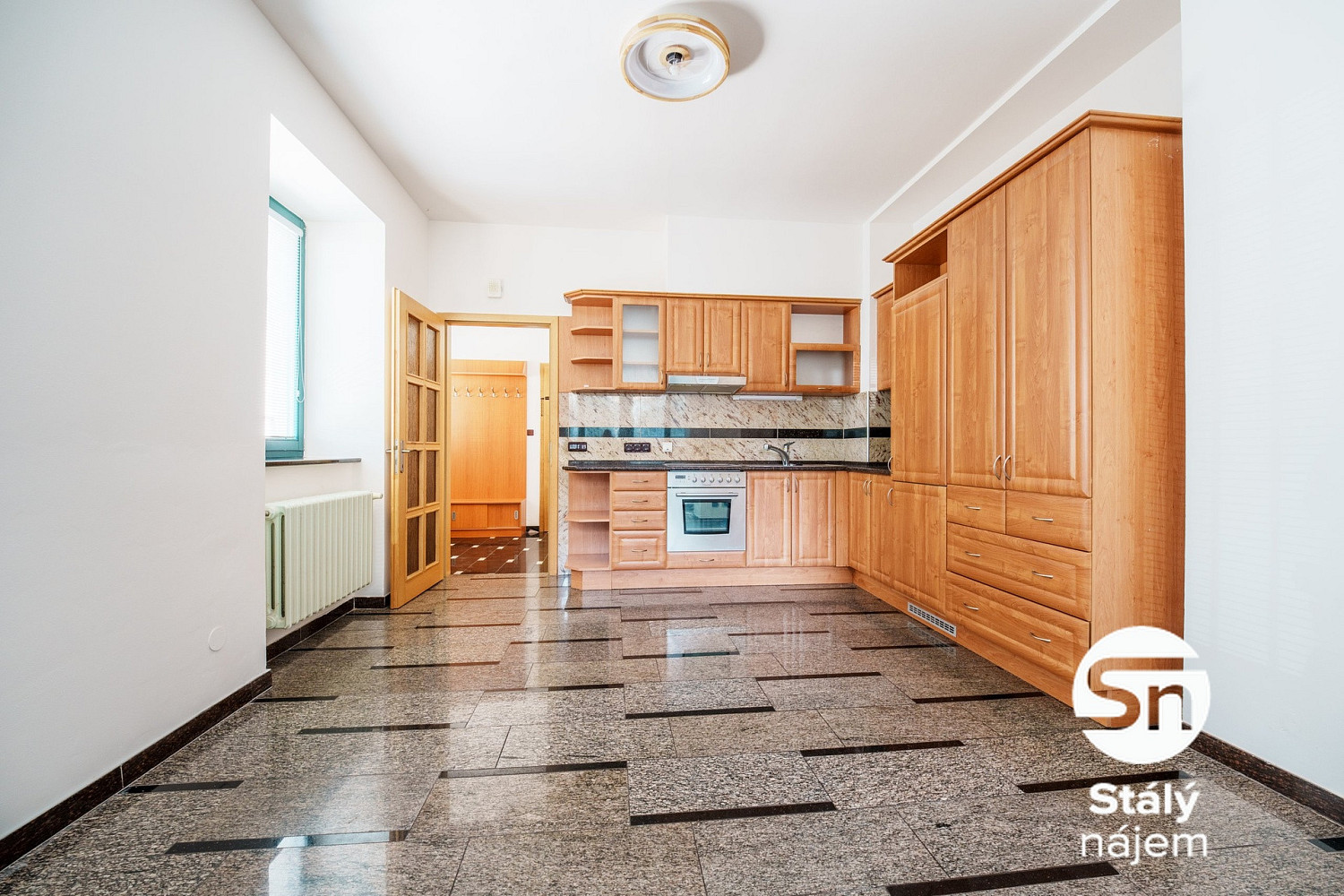 Pronájem bytu 1+kk 35 m² – fotografie 2
