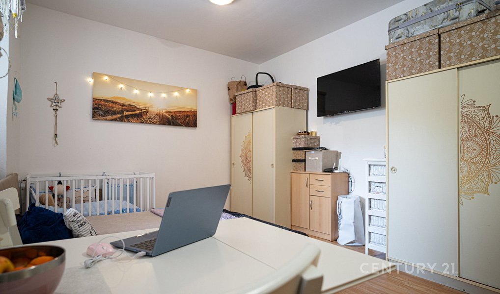 Pronájem bytu 1+kk 27 m², Znojmo – náhled fotky 4