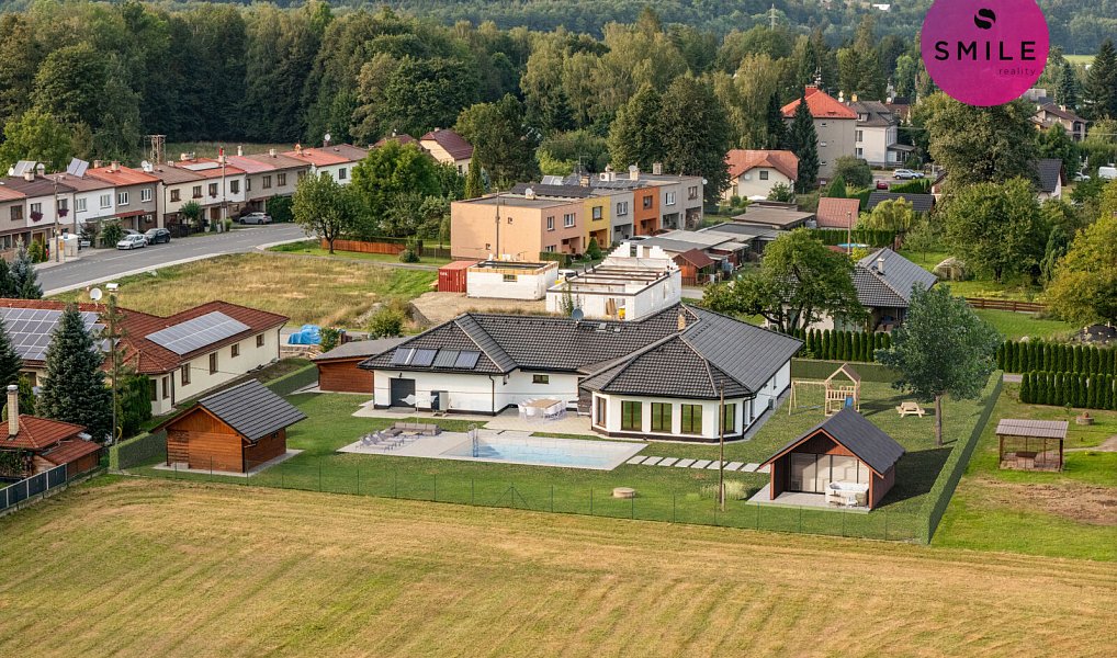 Prodej domu 333 m² s pozemkem 2 421 m², Čeladná – náhled fotky 5