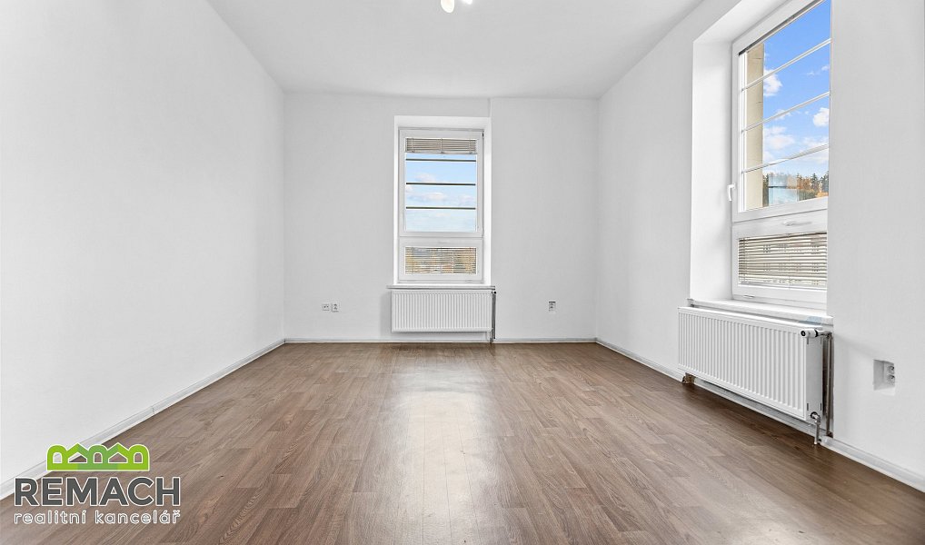 Pronájem bytu 3+kk 78 m², Náchod – náhled fotky 2