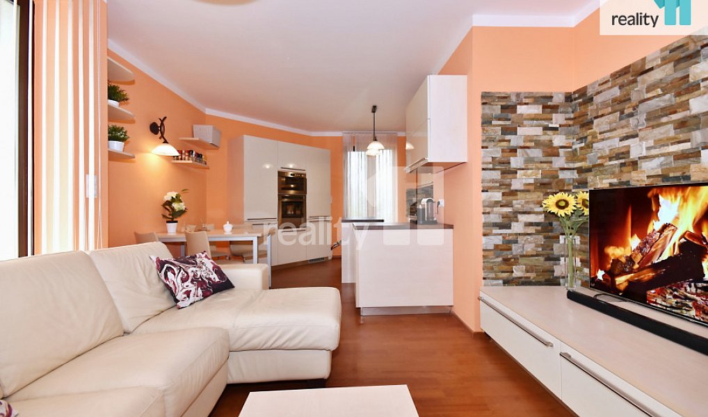 Prodej bytu 4+kk 93 m², Praha – náhled fotky 21