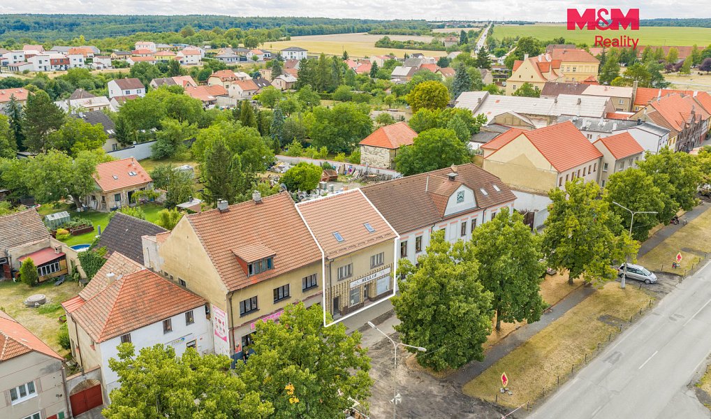 Prodej domu 120 m² s pozemkem 246 m², Smečno – náhled fotky 2