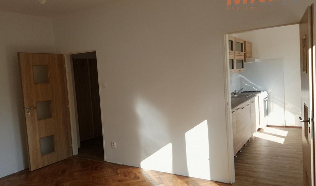 Pronájem bytu 2+1 50 m², Jirkov – náhled fotky 9