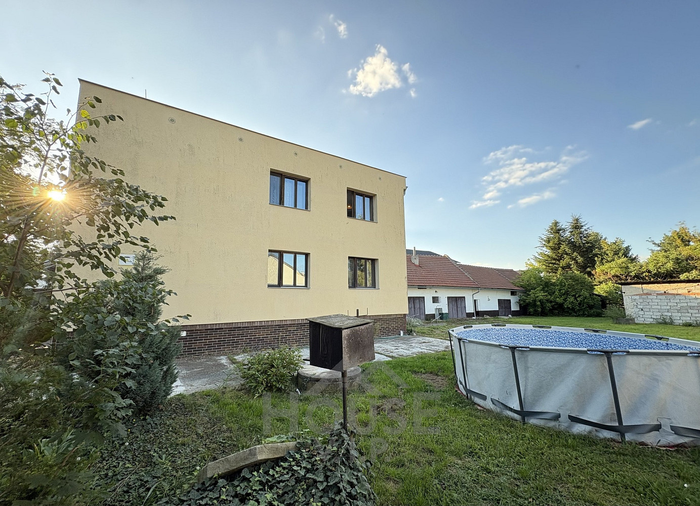 Prodej domu 356 m² s pozemkem 1 276 m² – fotografie 3