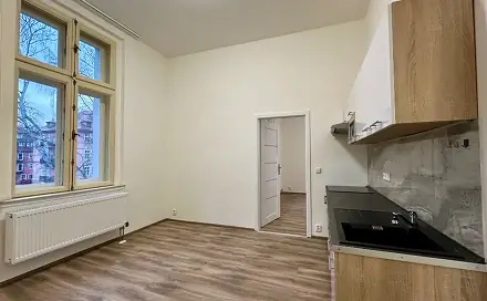 Pronájem bytu 2+kk 44 m², Židovská, Cheb