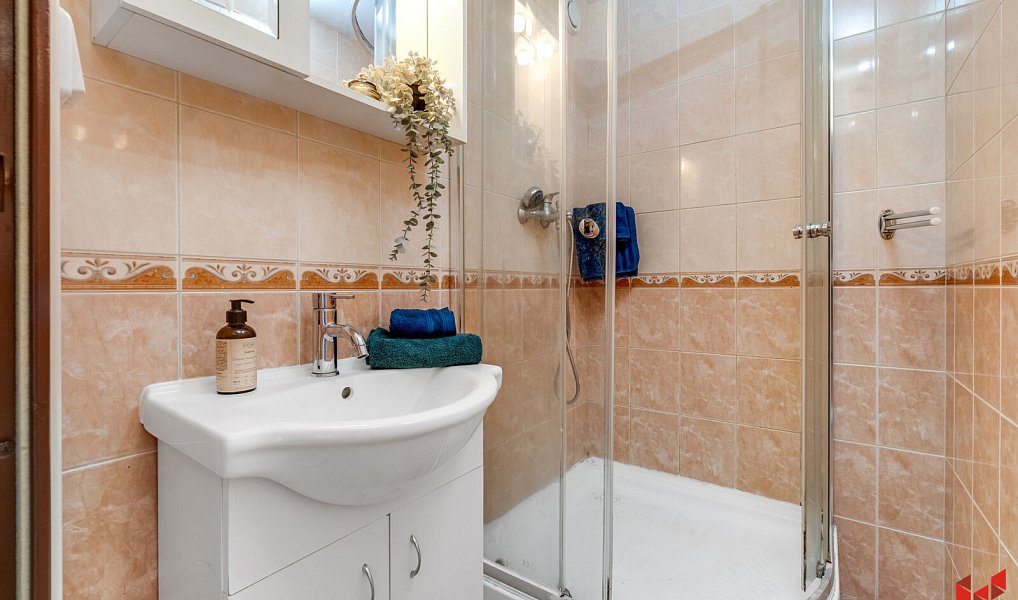 Prodej bytu 2+kk 48 m², Praha – náhled fotky 9