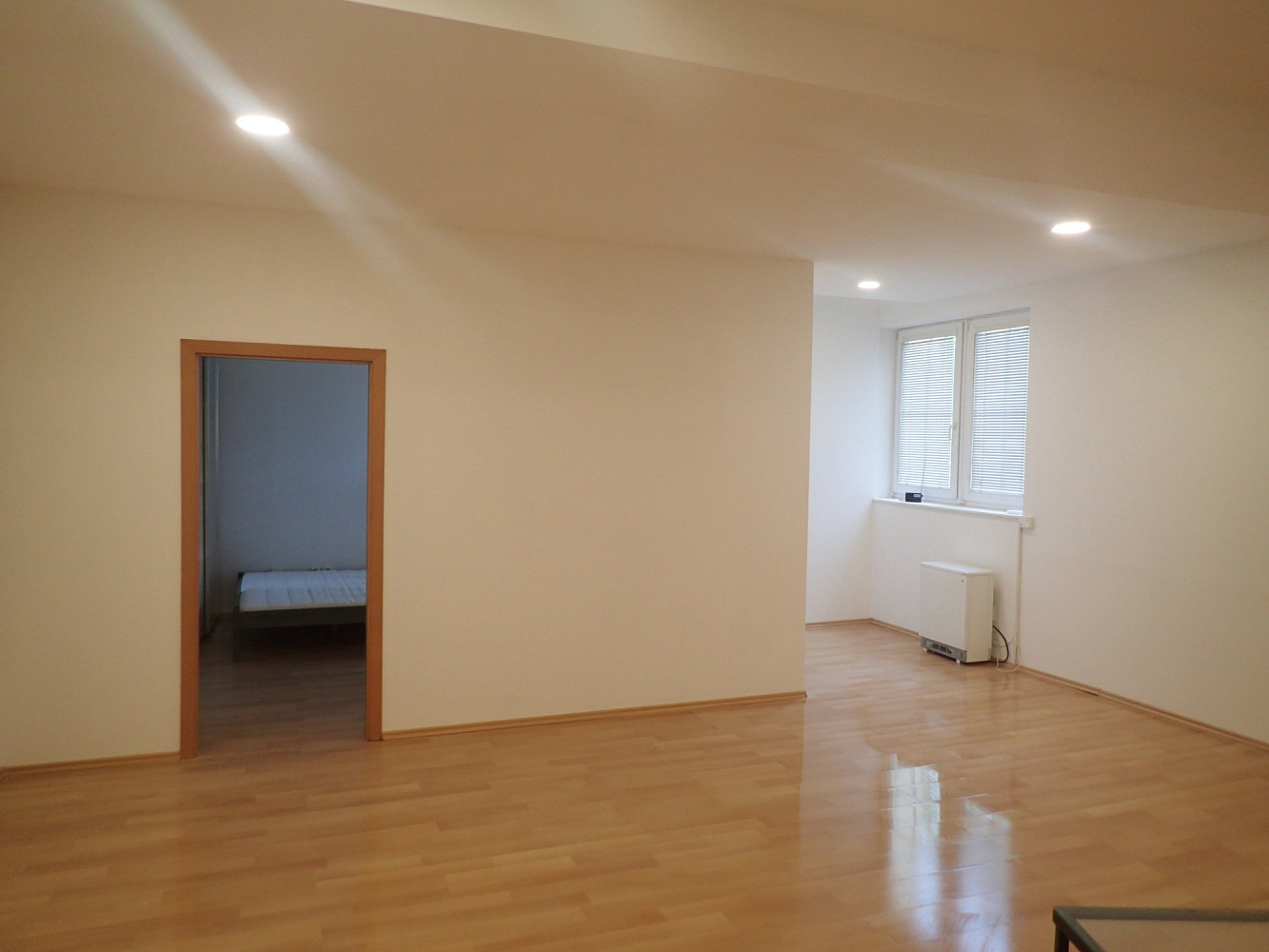 Prodej, nebytový prostor 2+kk, OV, 86m², Praha 8 – pohled 2
