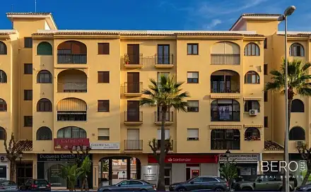 Prodej bytu 4+kk 98 m², San Luis de Sabinillas, Španělsko