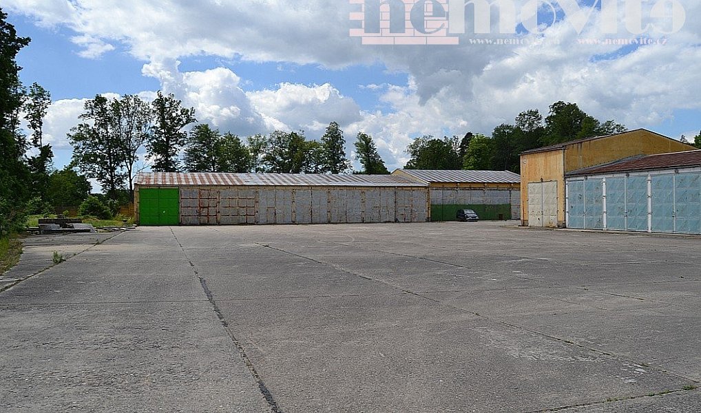 Prodej skladovacích prostor 2 268 m², Hatín – náhled fotky 3