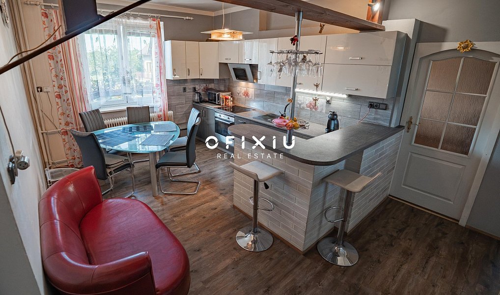 Prodej domu 195 m² s pozemkem 915 m², Slup – náhled fotky 7