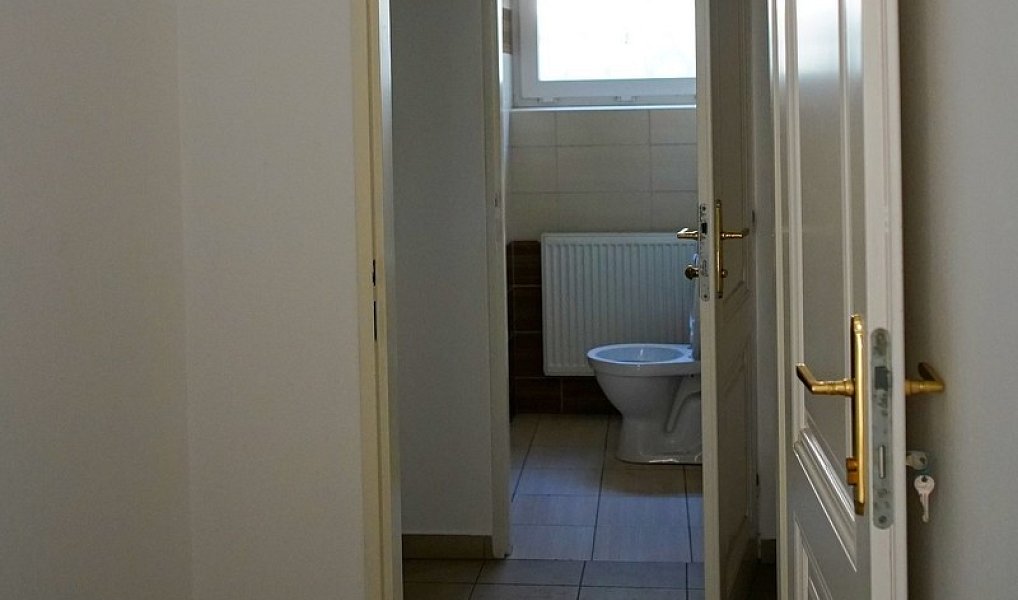 Pronájem domu 215 m² s pozemkem 546 m², Praha – náhled fotky 18
