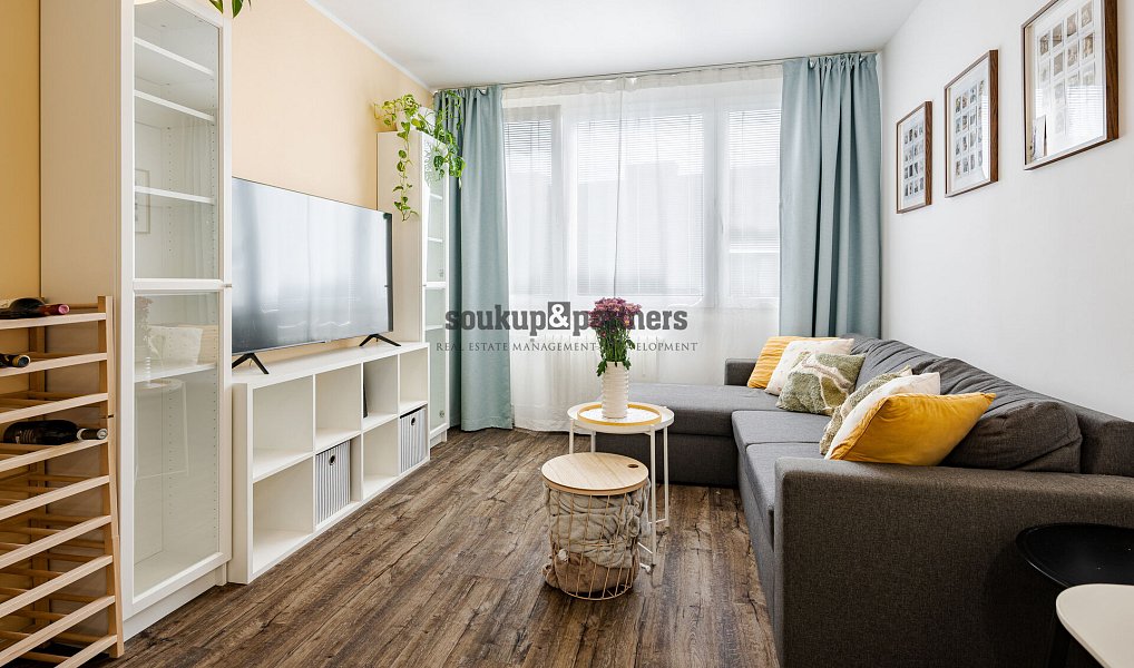 Prodej bytu 2+kk 39 m², Praha – náhled fotky 2