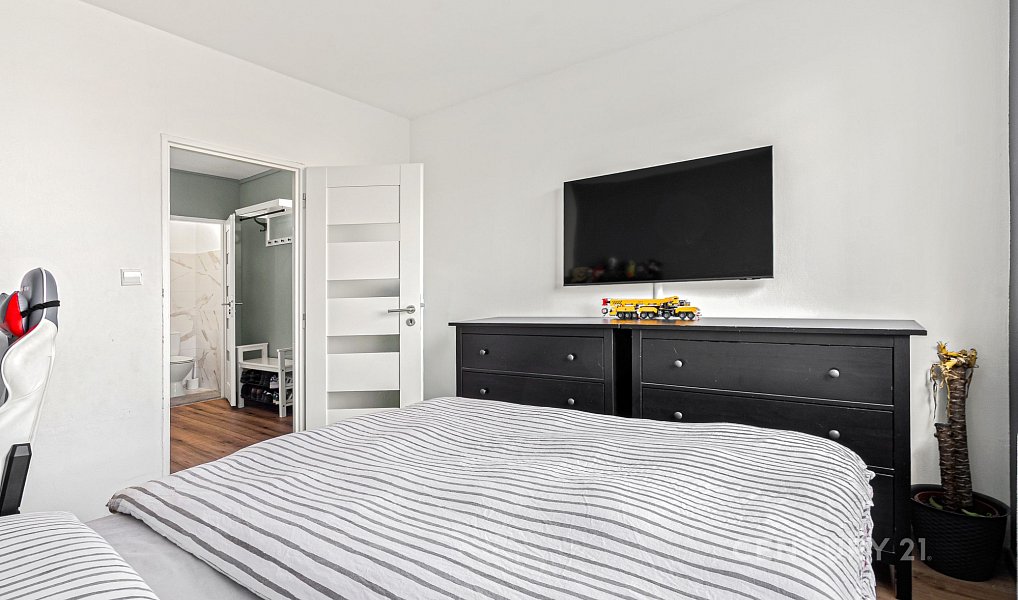 Prodej bytu 3+1 72 m², Kladno – náhled fotky 6