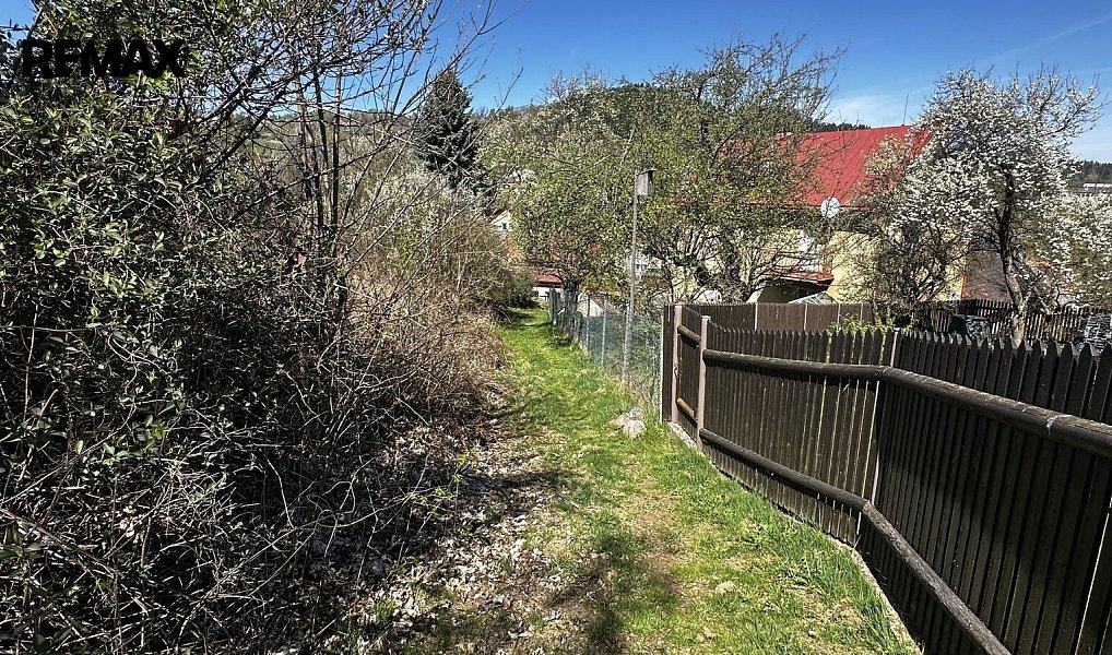 Prodej stavebního pozemku 9 219 m², Nezdice na Šumavě – náhled fotky 9