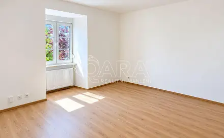 Pronájem pokoje 38 m², Podkrkonošských tkalců, Praha 6 - Řepy
