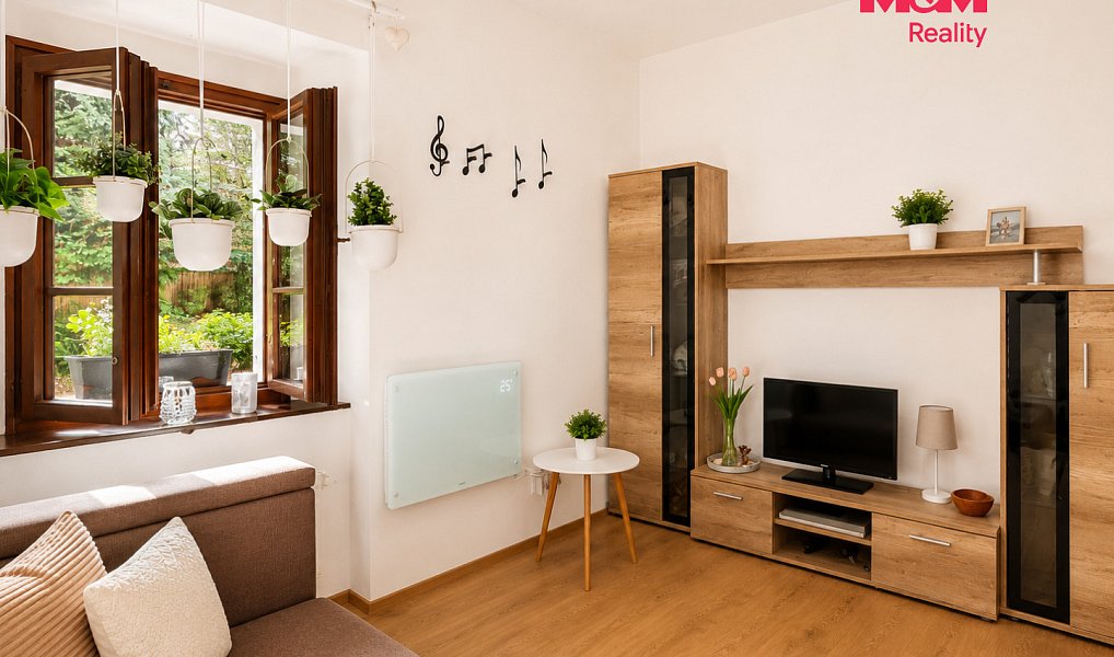Prodej bytu 1+kk 18 m², Líšnice – náhled fotky 4