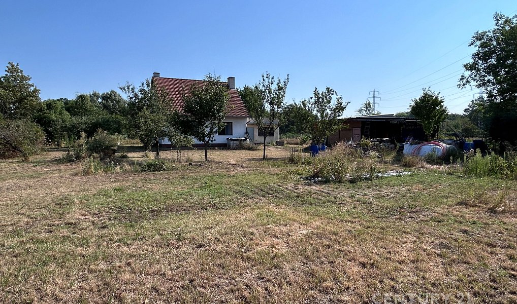 Prodej domu 98 m² s pozemkem 1 604 m², Hodonín – náhled fotky 3