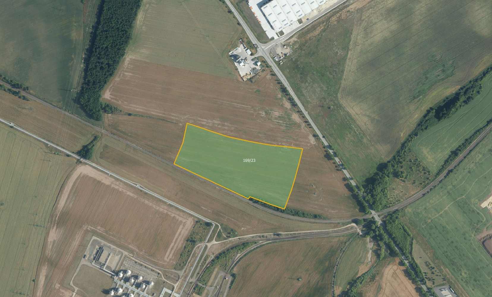Prodej pole 14 104 m²