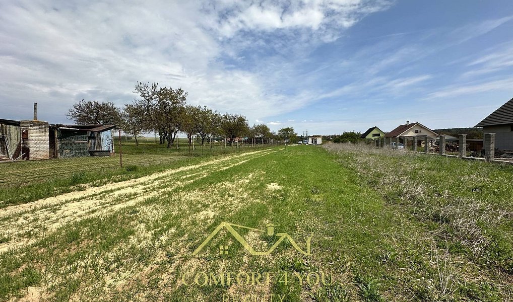 Prodej stavebního pozemku 799 m², Znojmo – náhled fotky 8