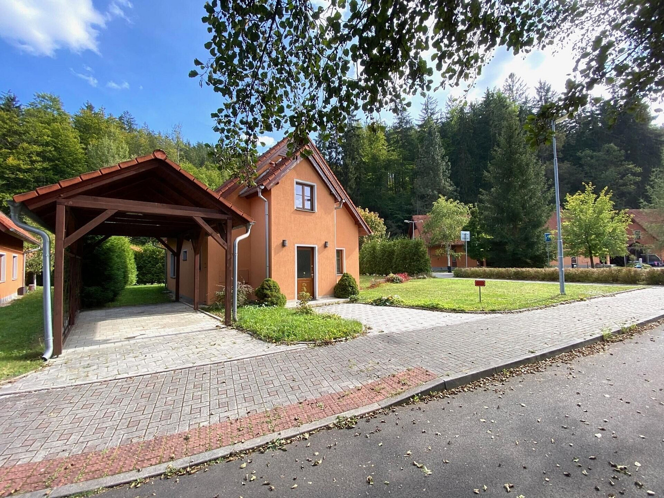 Prodej domu 140 m² s pozemkem 528 m²