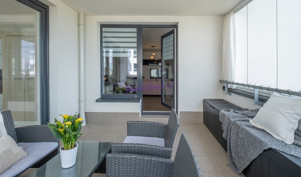 Prodej bytu 4+kk 119 m², Praha – náhled fotky 8