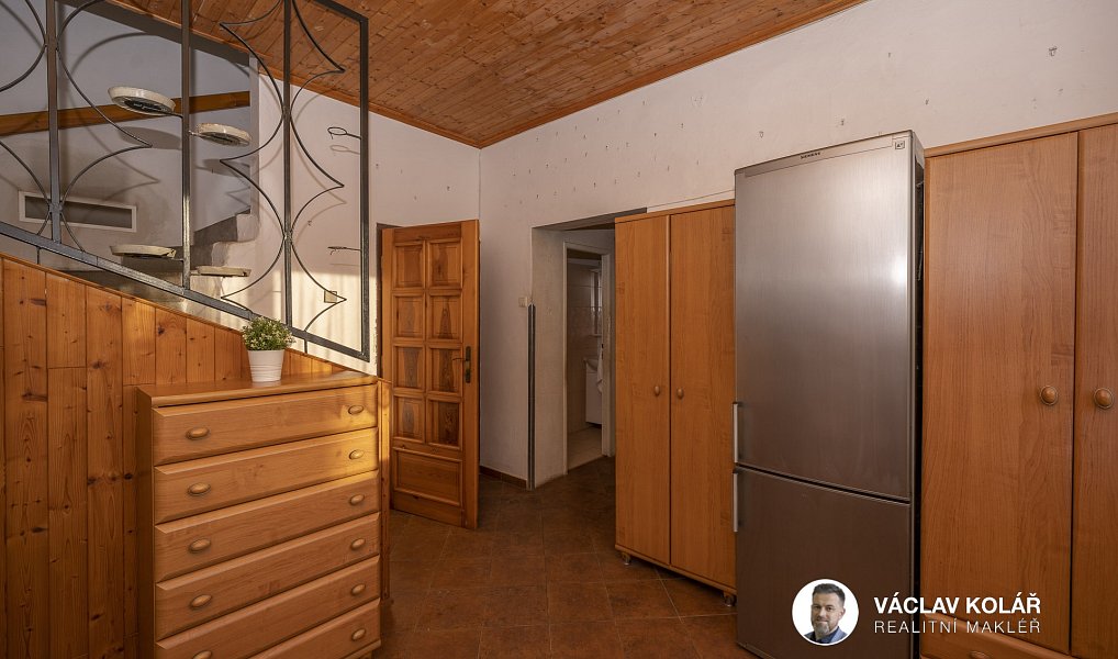 Prodej domu 196 m² s pozemkem 805 m², Stěžery – náhled fotky 26