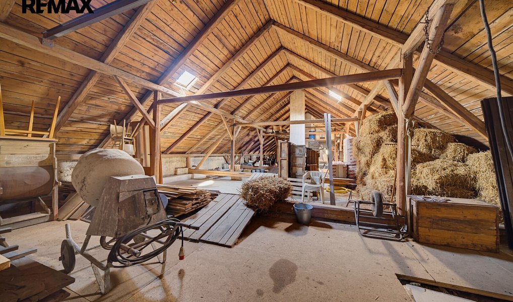 Prodej domu 380 m² s pozemkem 461 m², Žďár nad Sázavou – náhled fotky 11