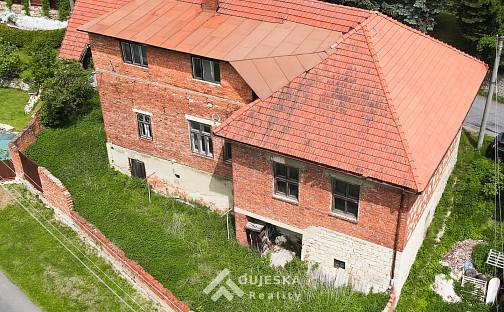 Prodej domu 325 m² s pozemkem 455 m², Chrastavec, okres Svitavy
