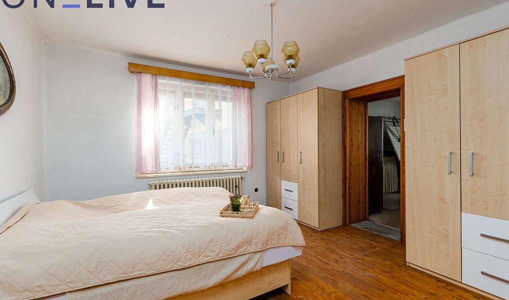 Prodej domu 236 m² s pozemkem 2 225 m², Zahořany – náhled fotky 13