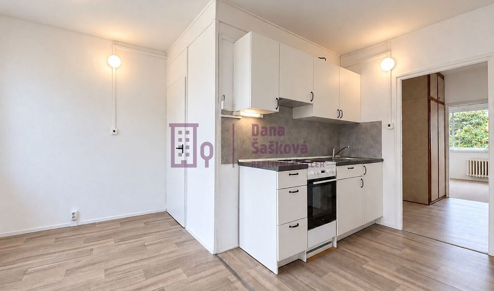 Pronájem bytu 3+1 87 m², Jindřichův Hradec – náhled fotky 9