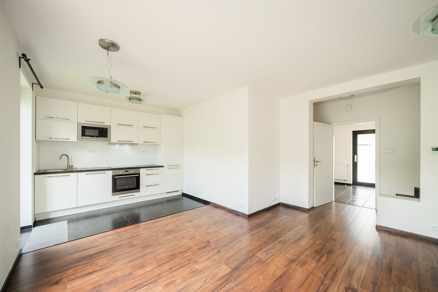 Pronájem domu 110 m² s pozemkem 196 m² — photo 5