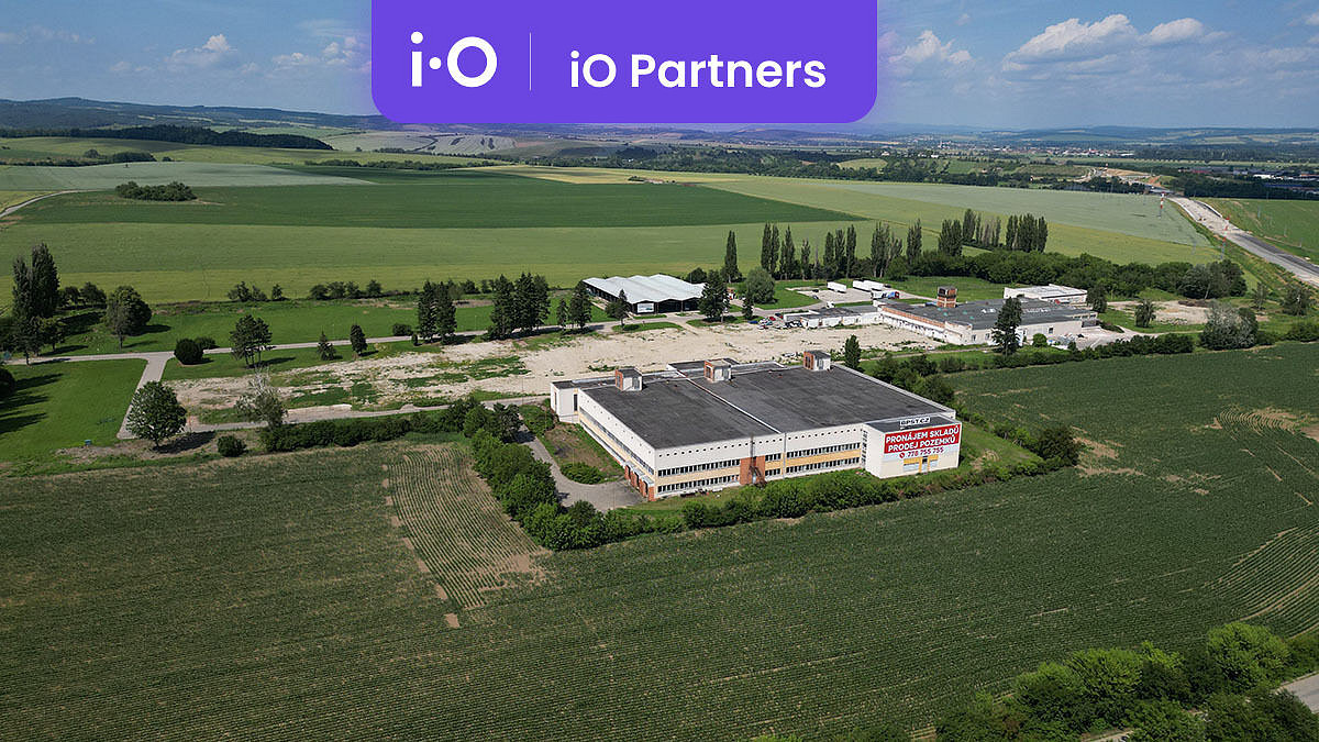 Pronájem - výrobně/ skladovací prostor, 2000 m² - 6900 m² – pohled 2