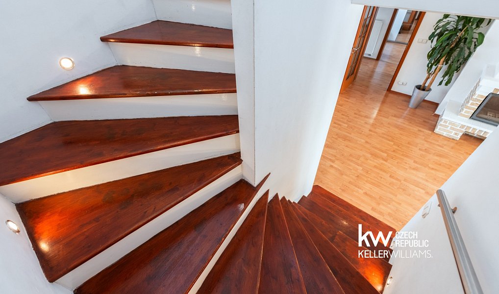 Prodej domu 203 m² s pozemkem 1 141 m², Říčany – náhled fotky 17
