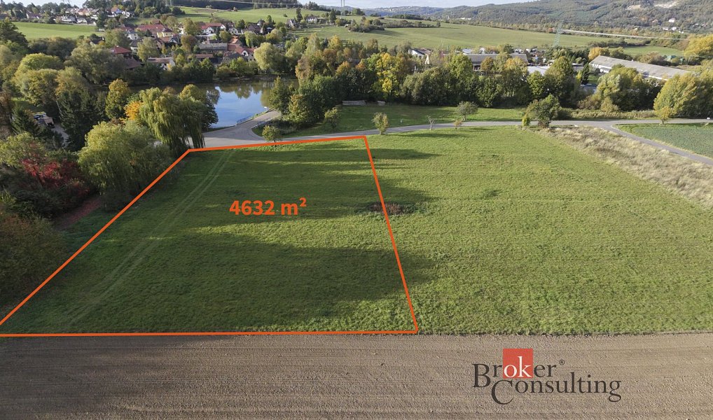 Prodej louky, 4632 m², Benešov, Lešany