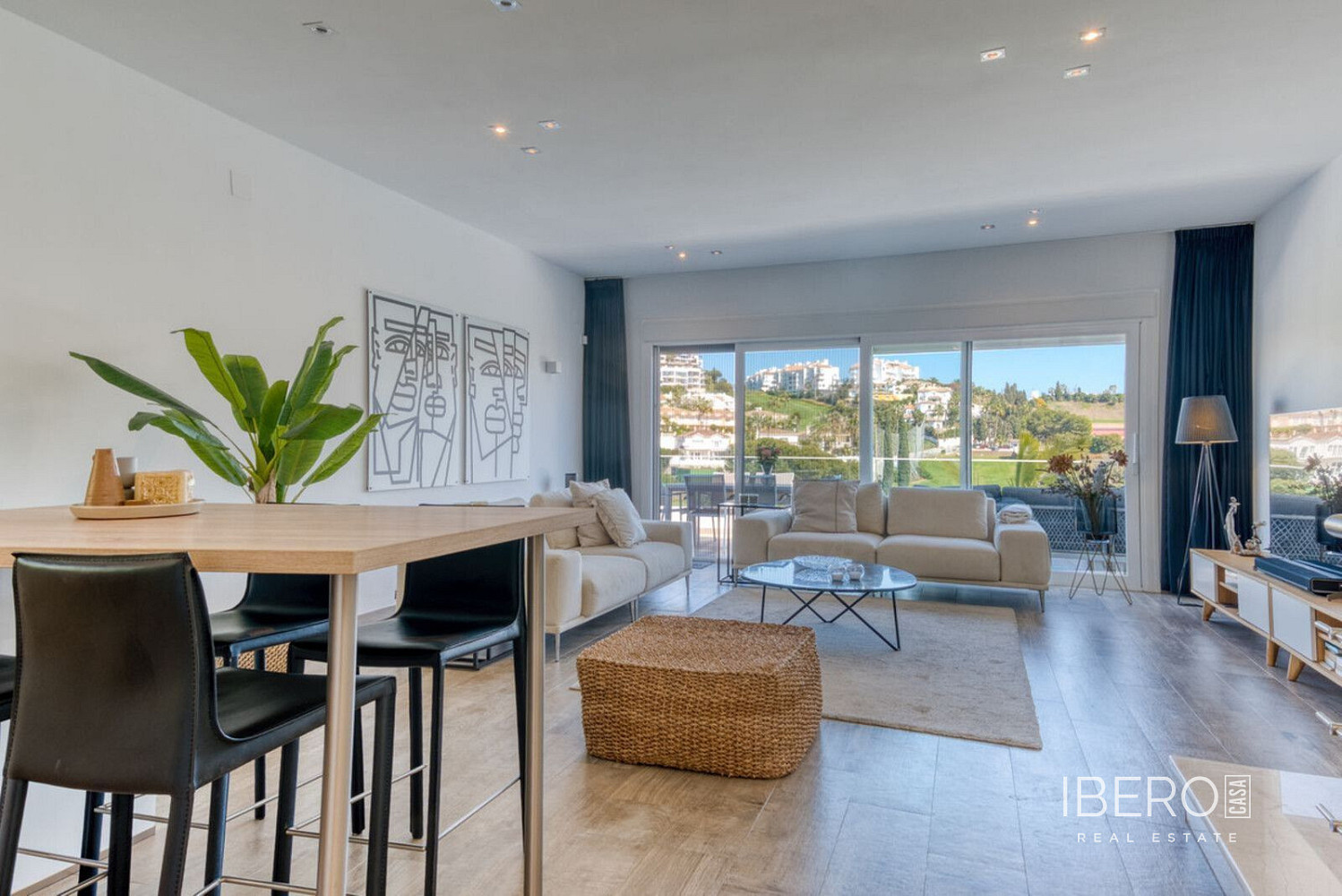 Casa 4+kk – Mijas, Riviera del Sol - Fase VIII, Urbanización Sitio de Calahonda - Més