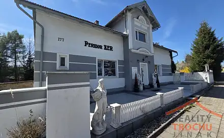 Prodej domu 390 m² s pozemkem 2 700 m², Meziměstí - Starostín, okres Náchod