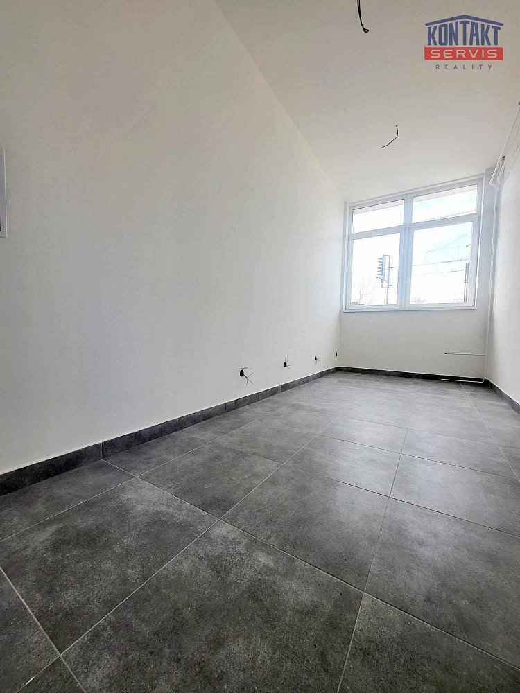Pronájem skladovacích prostor 35 m² — photo 2