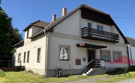 Prodej domu 200 m² s pozemkem 1 967 m², Strašín - Maleč, okres Klatovy