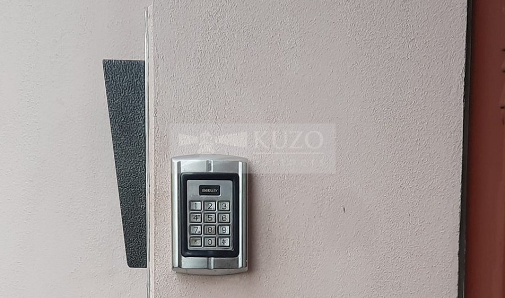 Pronájem parkovacího stání v zakladači pohodlné a bezpečné parkování, Praha – náhled fotky 4