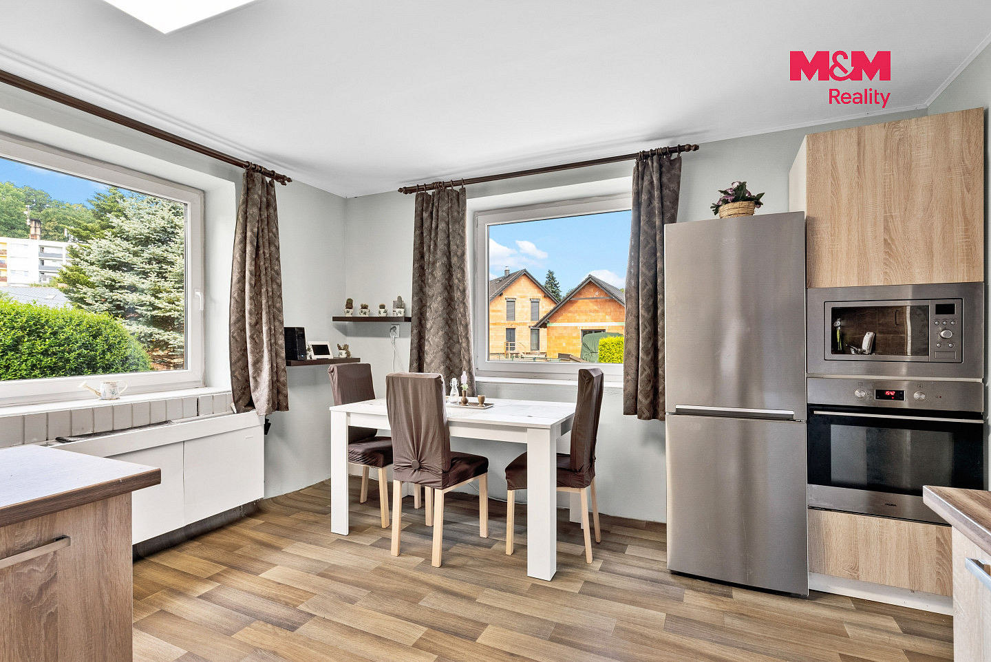 Prodej domu 180 m² s pozemkem 641 m² – fotografie 3