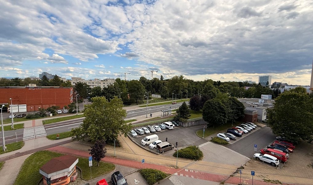 Prodej bytu 2+1 60 m², Ostrava – náhled fotky 26