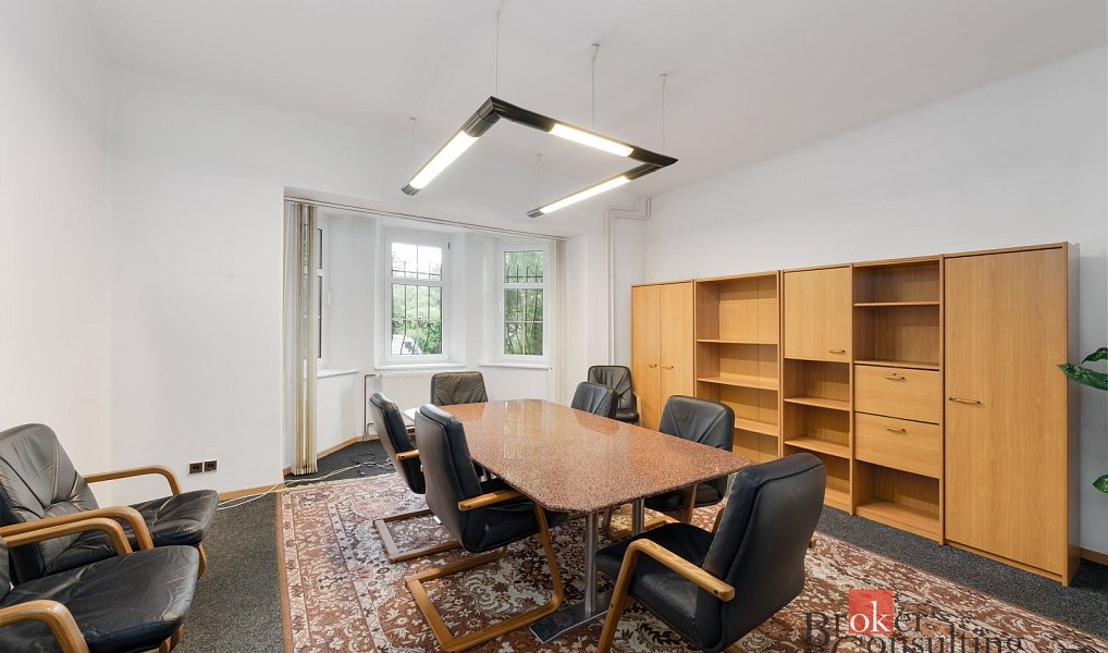 Prodej obchodních prostor 1 000 m², Hostivice – náhled fotky 37