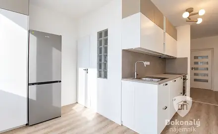Pronájem bytu 4+1 77 m²