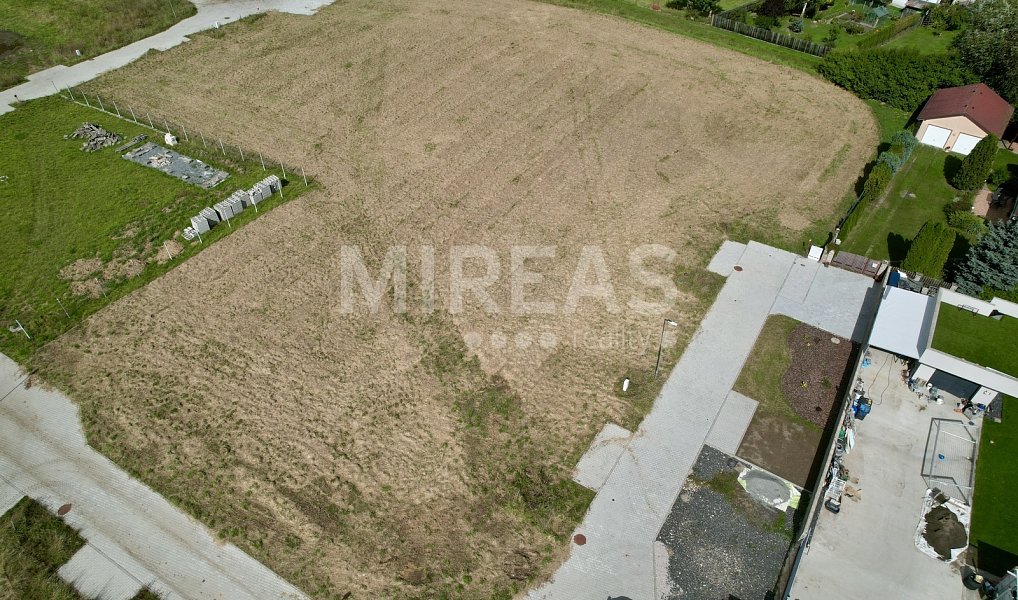 Prodej stavebního pozemku 1 161 m², Hořátev – náhled fotky 3